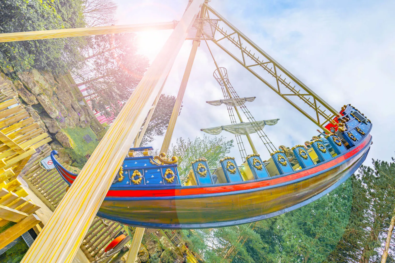 Merlin Annual Passes | Chessington Resort Theme Park & Zoo