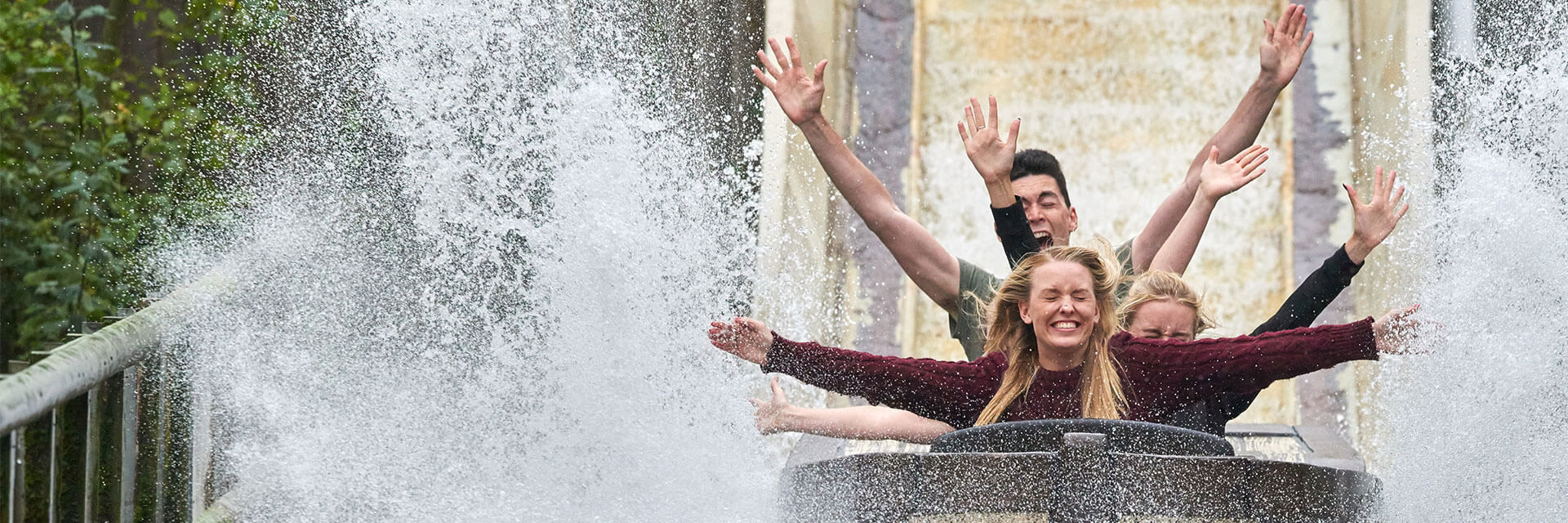 www.chessington.com