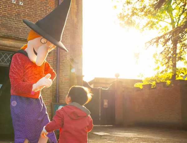 Room On The Broom Character Meet And Greet