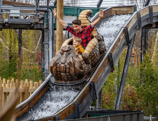 River Rafts Family Theme Park Ride