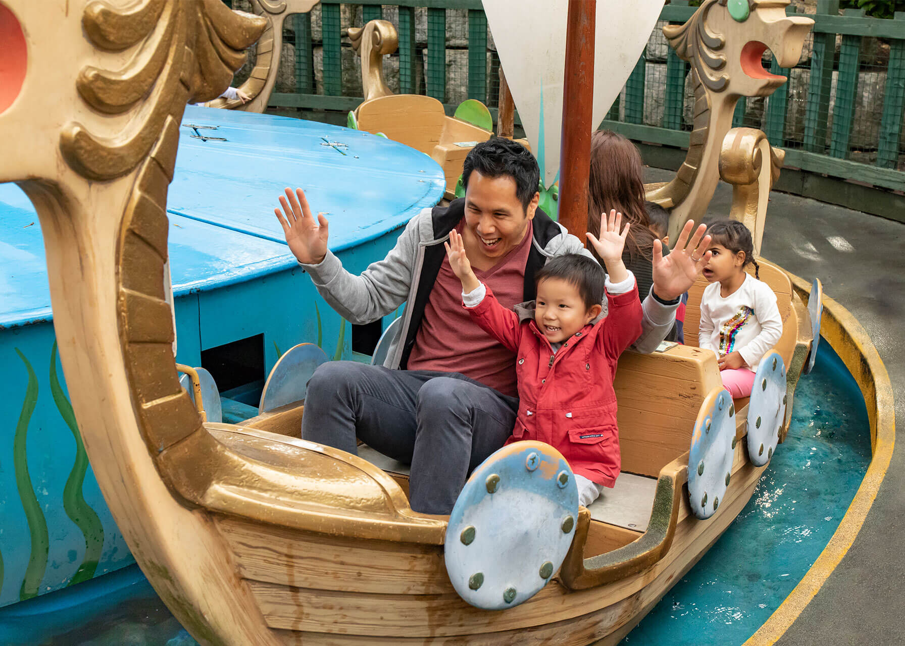 Sea Dragons Children's Theme Park Ride