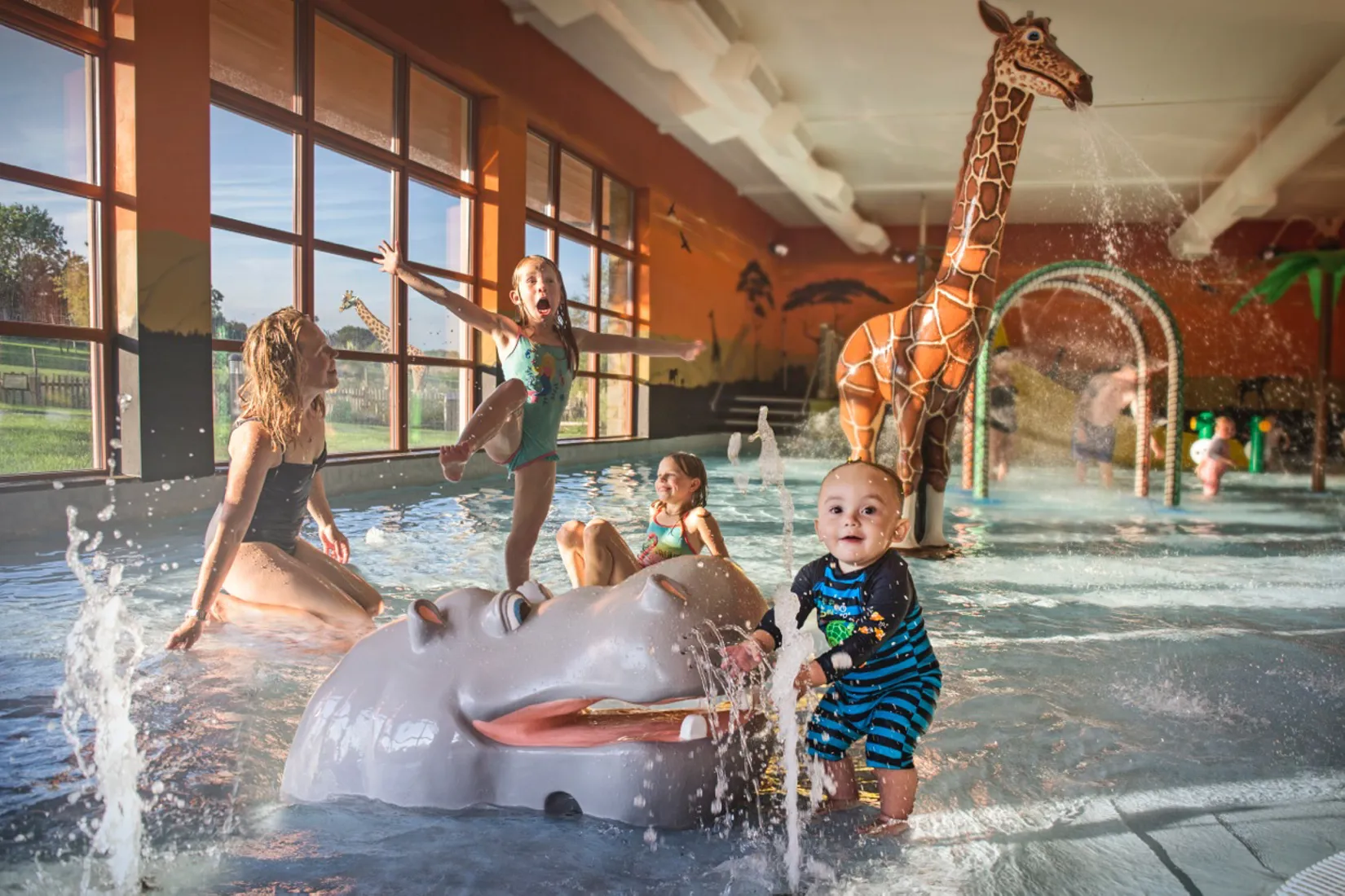 Savannah Splash Pool & Gym Safari Chessington Resort Hotel
